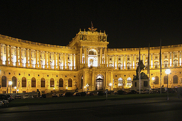Die Wiener Hofburg heute. Einige Jahre nach ihrer Hochzeit bekam man Elisabeth hier nur noch selten zu Gesicht