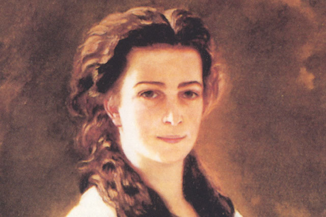 Elisabeth war nicht nur für ihre Schönheit und ihre Figur bekannt sondern auch für ihre langen Haare. Die Pflege dauerte täglich Stunden
